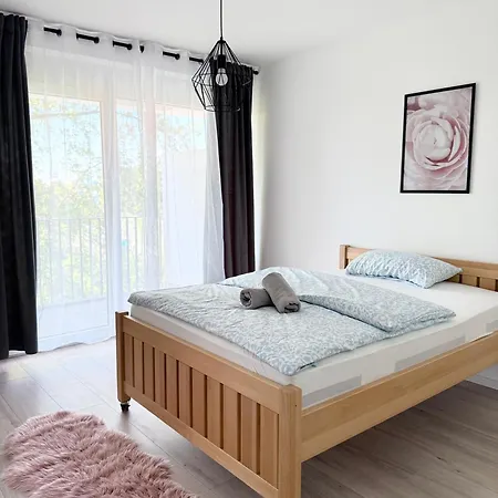 Ela Apartamento *